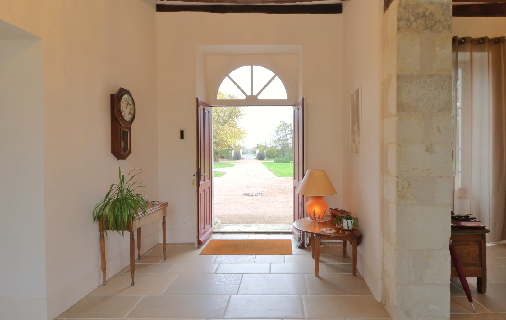 Photograph of the entrance hall