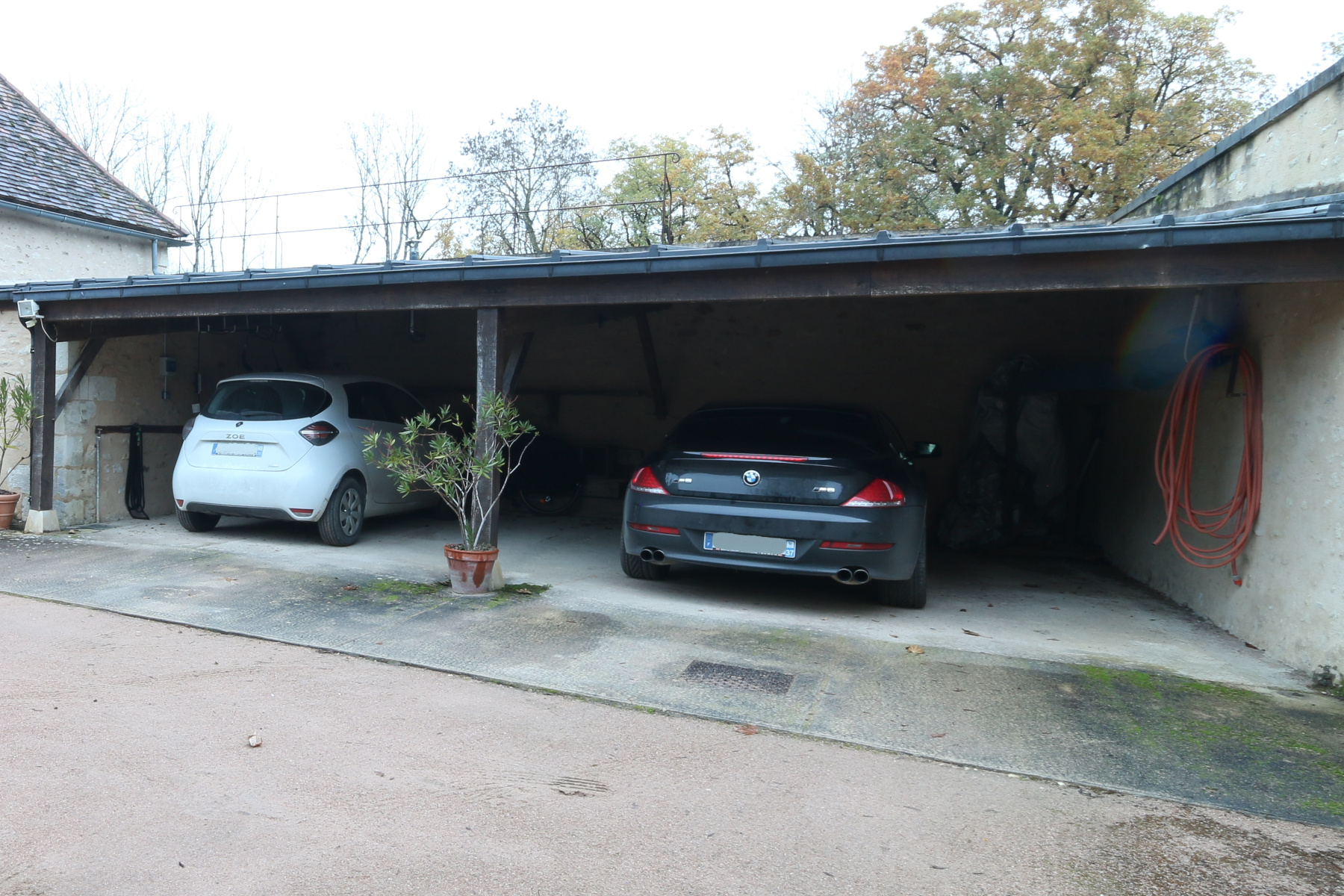 Car port